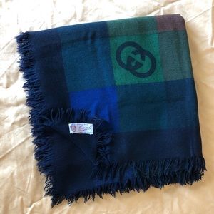 Vintage GUCCI | checkered scarf